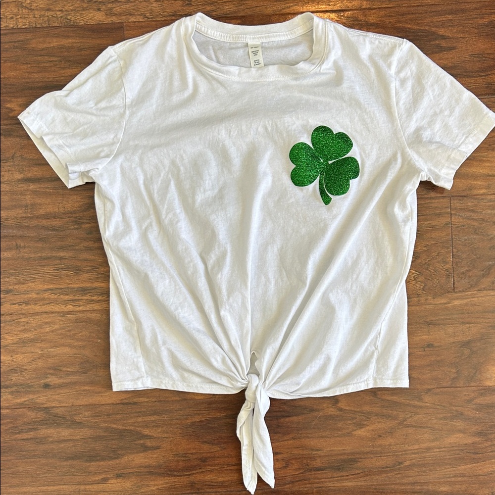 White Knot-Front Tee with Green Shamrock